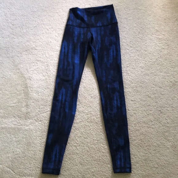 Lulu lemon Wunder Under Hi-Rise Tight - Picture 1 of 2